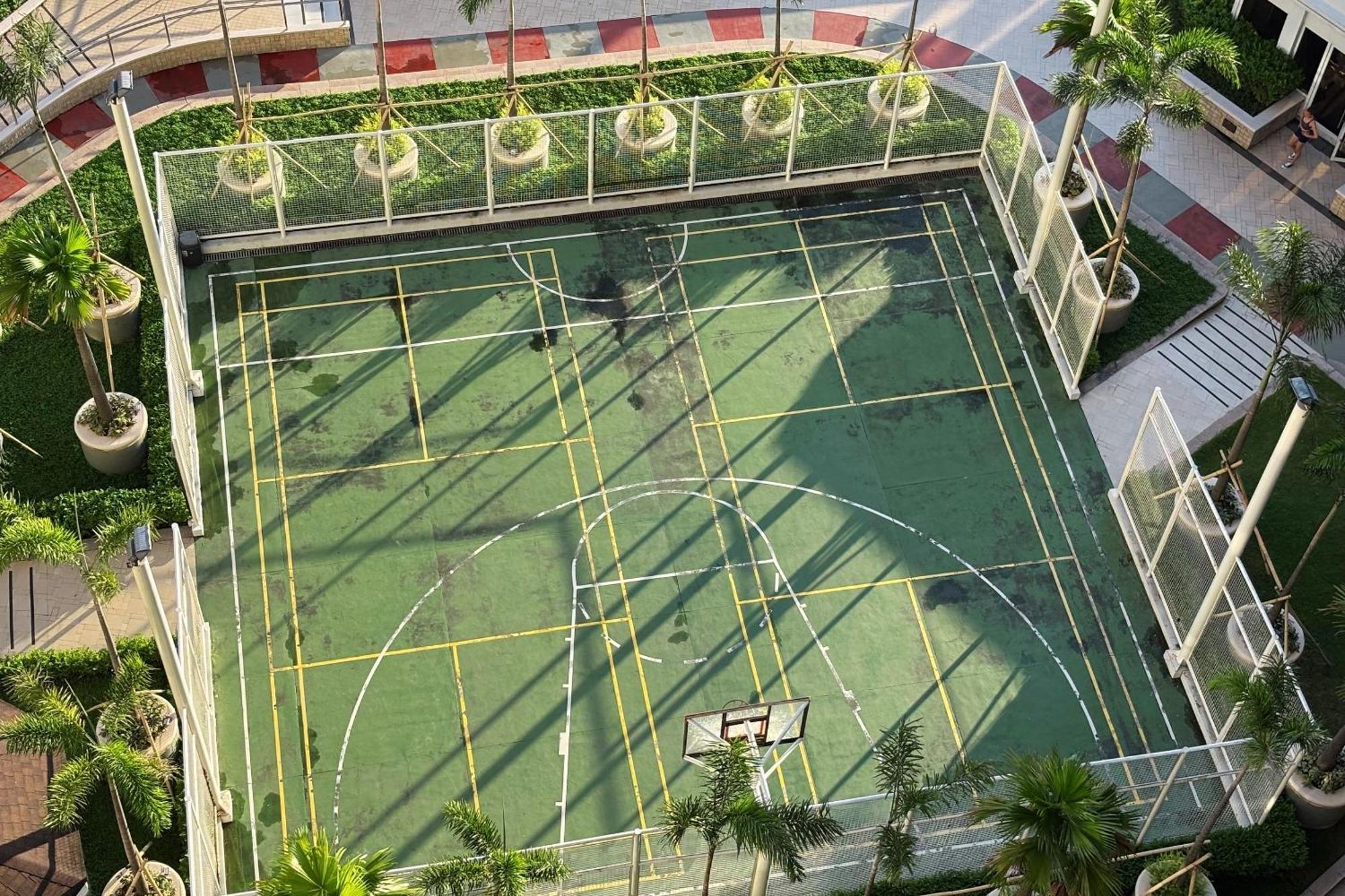 Extremeli Suites Manila Powered By Cocotel Exterior foto