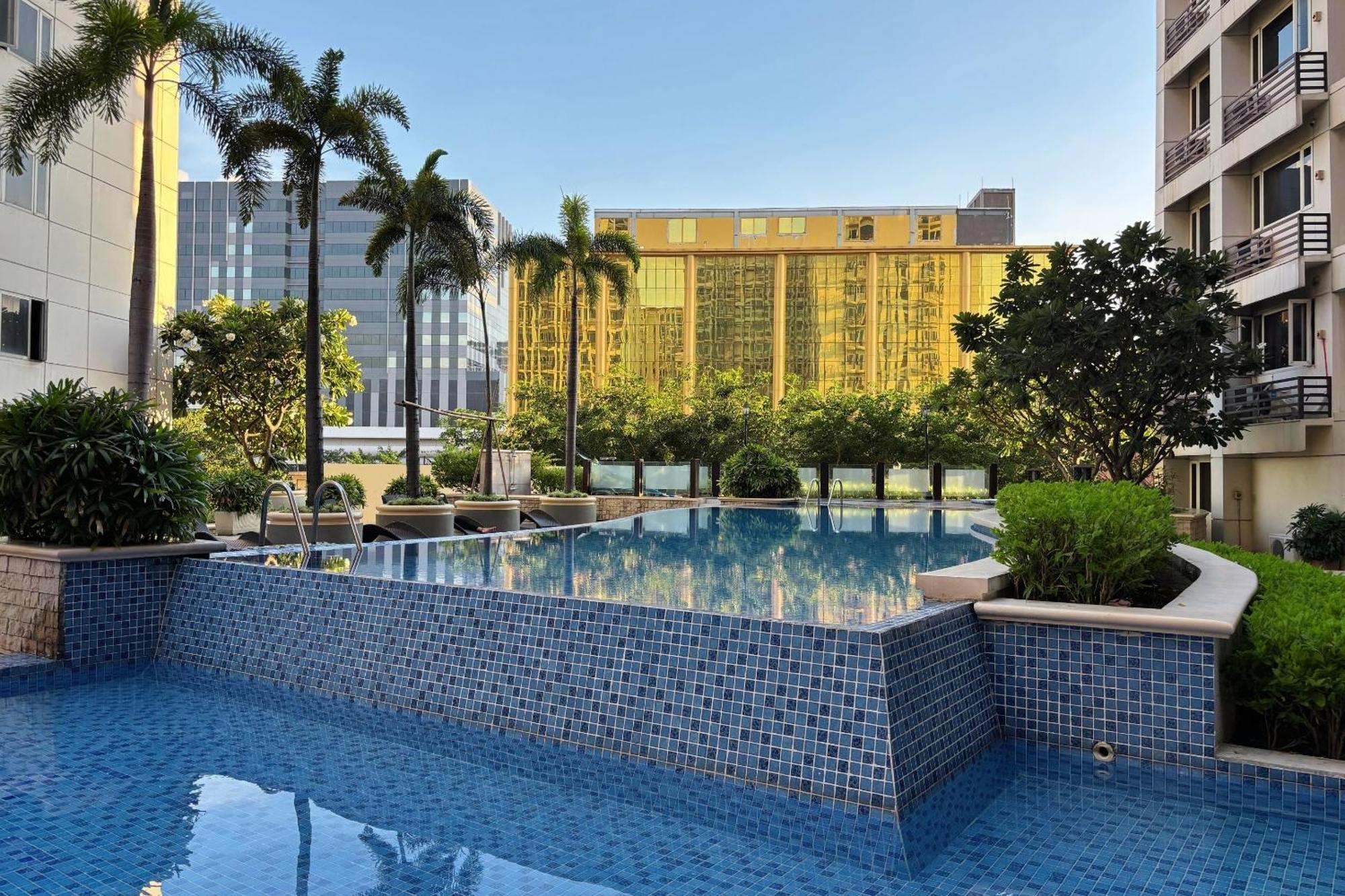 Extremeli Suites Manila Powered By Cocotel Exterior foto